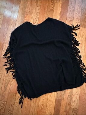 Mohair blend Women’s Poncho